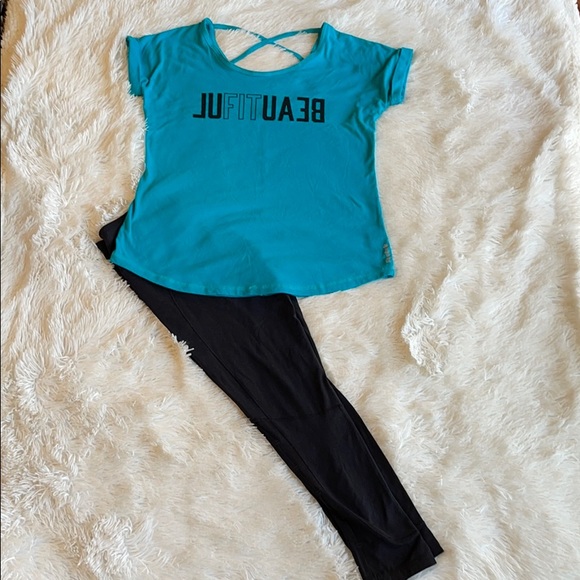 Ladies Reebok top - Picture 6 of 6